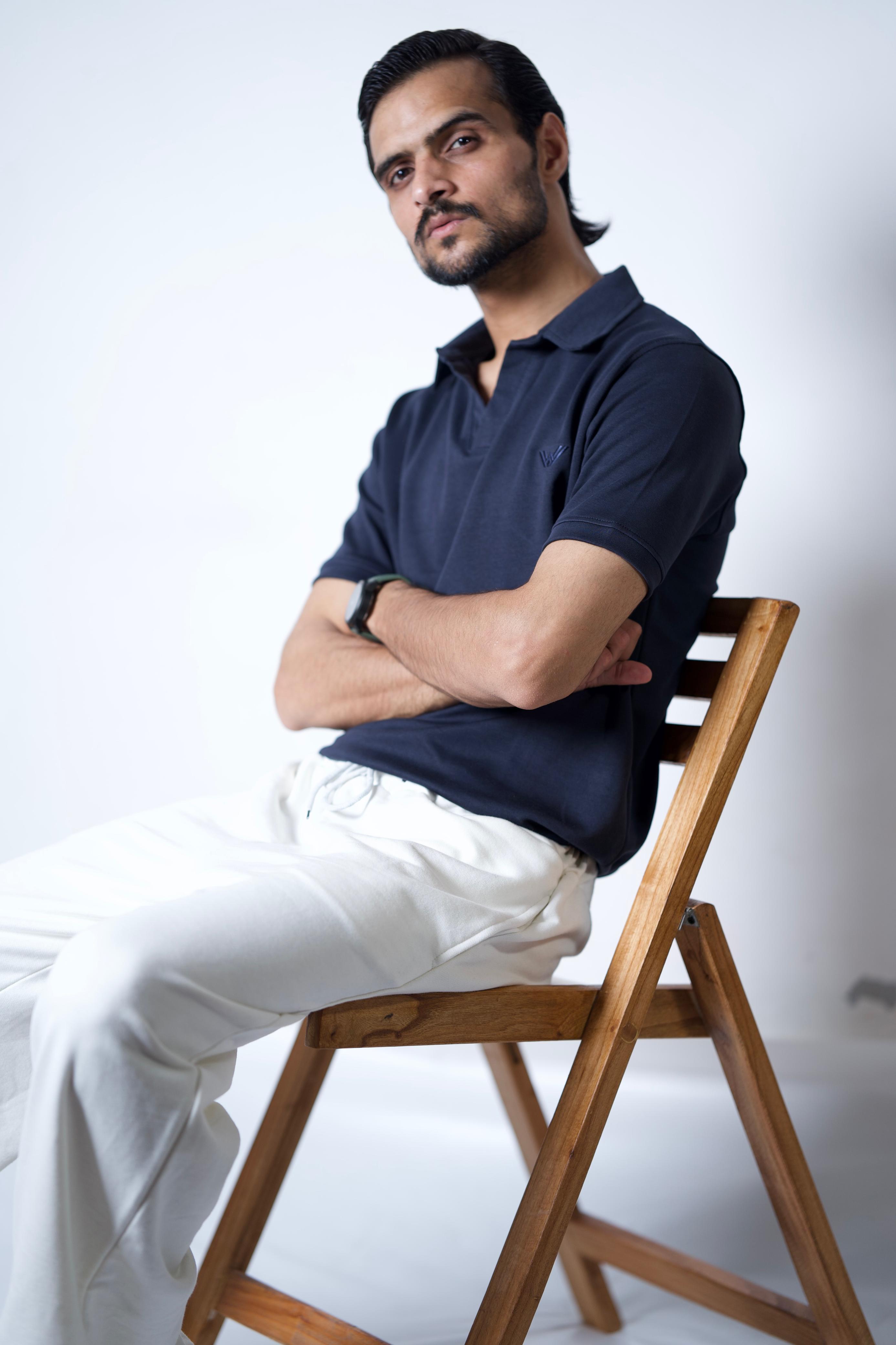 Basic Johnny Collar Polo – (Navy Blue)